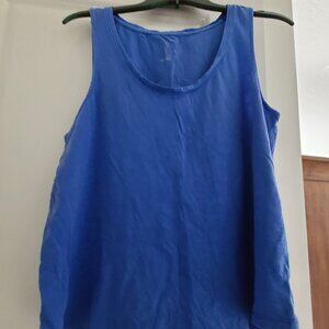 Sleeveless, royal blue tank top